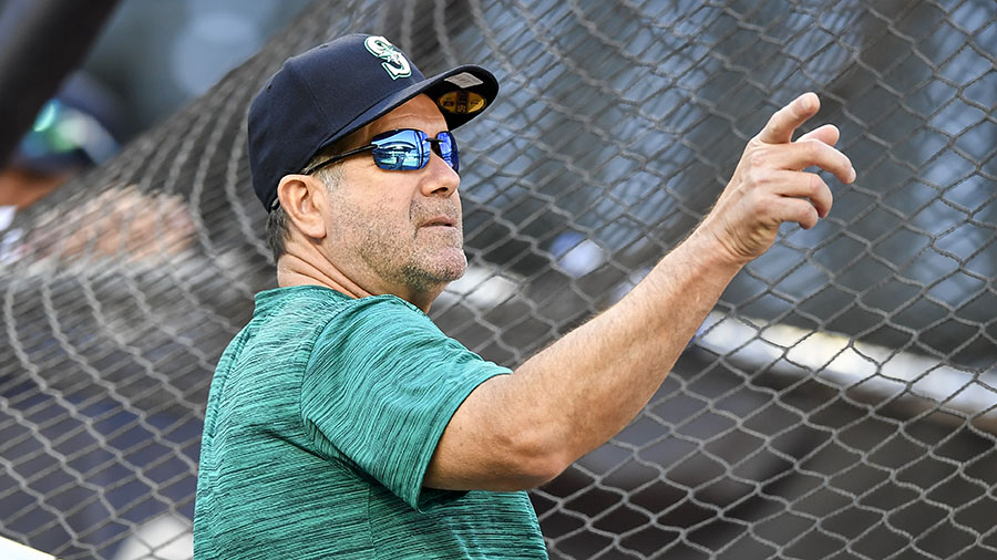 Mariners Reorganizan Cuerpo Técnico y Amplían Rol de Edgar Martínez